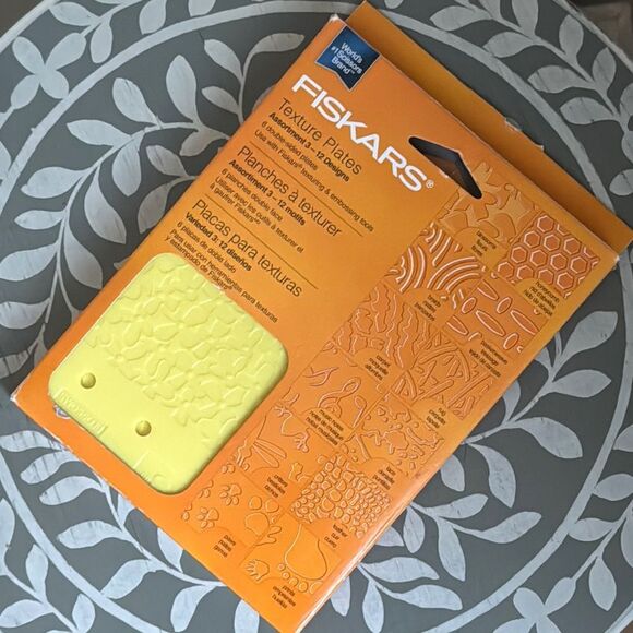 Fiskars Texture Plates Set - Picture 1 of 10
